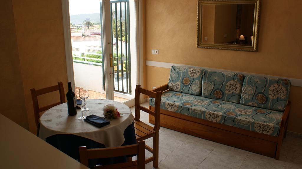 Apartamentos Vistamar 산토토마스 외부 사진